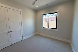 2002 North Creekside Court, Washington, UT 84780 - Photo 24