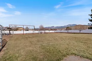 1488 W Diamond Valley Dr, Saint George, UT 84770 - Photo 46
