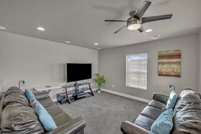 1906 Holiday Ln, Washington, UT 84780 - Photo 12