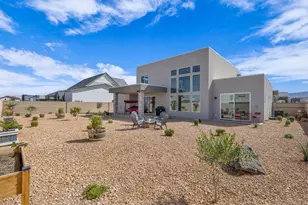 674 W Green Mountain Dr, Saint George, UT 84790 - Photo 24