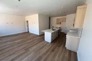 1371 E Egret Dr, Saint George, UT 84790 - Photo 8