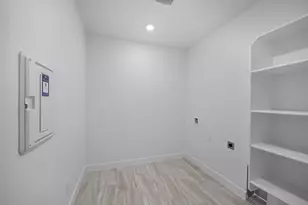 1608 S Staircase Wy, Washington, UT 84780 - Photo 4