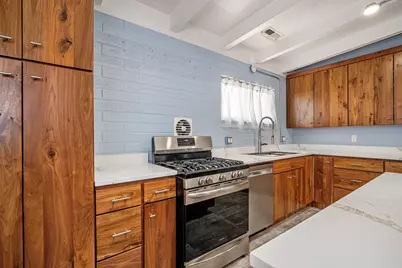 644 E 200 S, Saint George, UT 84770 - Photo 8