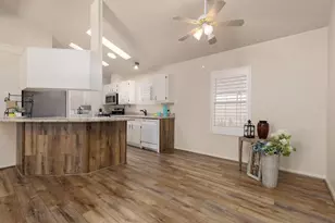 1526 N Dixie Downs Rd, Saint George, UT 84770 - Photo 6