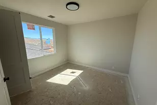 2465 E Malitsoh Dr, Saint George, UT 84790 - Photo 18