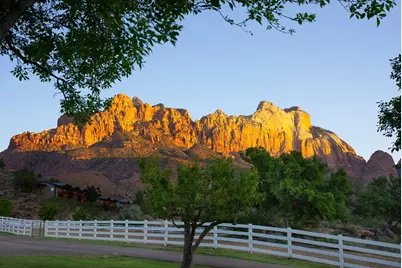 2428 Zion Park Blvd, Springdale, UT 84767 - Photo 10