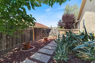 282 N 2040 E, Saint George, UT 84790 - Photo 22