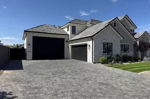2736 E Moorland Dr, Saint George, UT 84790 - Photo 2