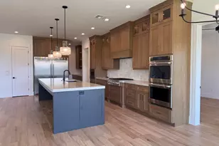 2736 E Moorland Dr, Saint George, UT 84790 - Photo 8