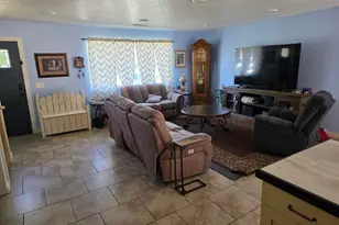 1385 W 360 N, Saint George, UT 84770 - Photo 4
