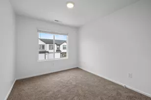 2202 S Wolverine Way, Washington, UT 84780 - Photo 12