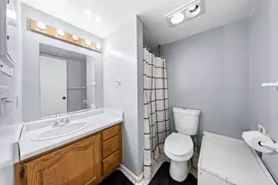 555 N Main St, Hurricane, UT 84737 - Photo 22