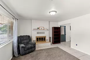 555 N Main St, Hurricane, UT 84737 - Photo 4