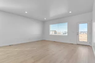1874 S Queens Gdn Dr, Washington, UT 84780 - Photo 6