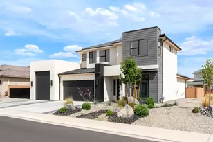 739 S Middle Creek Dr, Washington, UT 84780 - Photo 2