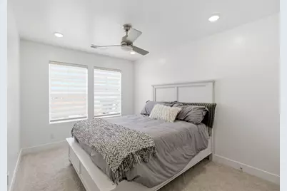 983 E Malibu Dr, Washington, UT 84780 - Photo 22