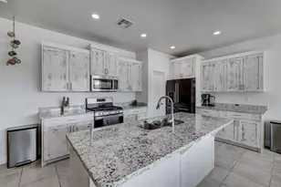 2823 Kenzies Way, Santa Clara, UT 84765 - Photo 34