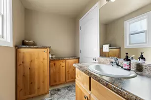 184 W 300 N, Hurricane, UT 84737 - Photo 14
