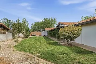 1639 N Scenic Dr, Santa Clara, UT 84765 - Photo 26