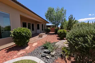 372 S Leoni Way, Washington, UT 84780 - Photo 36