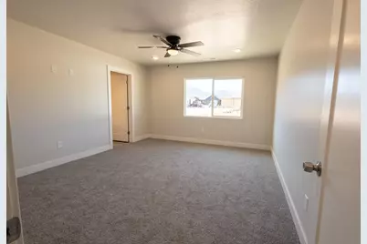 910 E Remington Rd, Enoch, UT 84721 - Photo 18