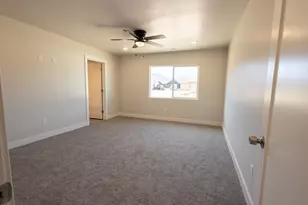 910 E Remington Rd, Enoch, UT 84721 - Photo 18