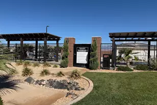 1186 E Marlowe Way, Washington, UT 84780 - Photo 32