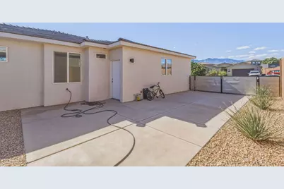 3145 W Coronado Dr, Hurricane, UT 84737 - Photo 32