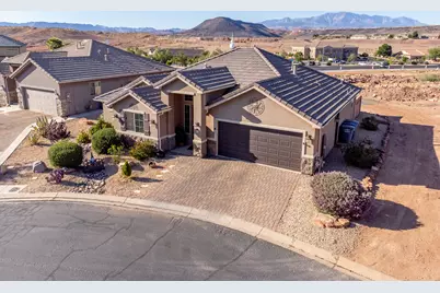 2261 S Tonaquint Dr #33, Saint George, UT 84770 - Photo 8