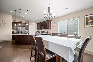 2261 S Tonaquint Dr, Saint George, UT 84770 - Photo 30