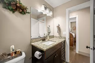 2261 S Tonaquint Dr, Saint George, UT 84770 - Photo 44