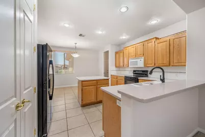 3309 E Willow Springs Dr, Washington, UT 84780 - Photo 6