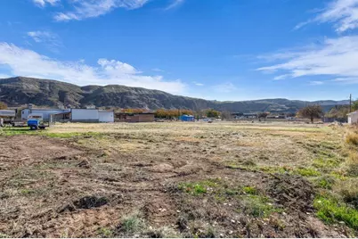 233 N State St, La Verkin, UT 84745 - Photo 28