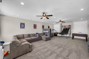 2443 E 2450 S St, Saint George, UT 84790 - Photo 18