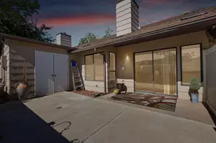 230 S 300 E, Saint George, UT 84770 - Photo 2