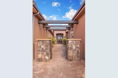 322 N 340 E, Ivins, UT 84738 - Photo 2