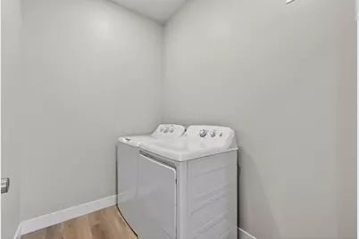 127 W 2725 St N, Cedar City, UT 84721 - Photo 8