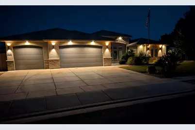 3441 S Castlefield Dr, Washington, UT 84780 - Photo 2