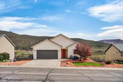 735 S Peachtree Dr, Toquerville, UT 84774 - Photo 4