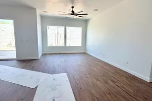 2567 E Suniva Way, Saint George, UT 84790 - Photo 12