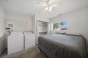 560 E 500 S, Saint George, UT 84770 - Photo 22