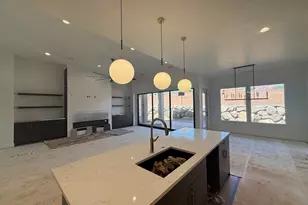 562 W 30 S, Ivins, UT 84738 - Photo 8