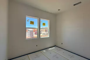 562 W 30 S, Ivins, UT 84738 - Photo 4