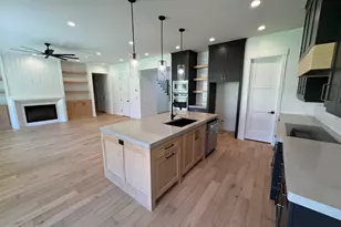 2783 E Freshet Dr, Washington, UT 84780 - Photo 8