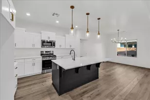 4755 W 3050 S, Hurricane, UT 84737 - Photo 16