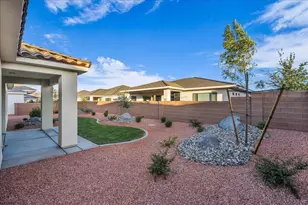 4755 W 3050 S, Hurricane, UT 84737 - Photo 10