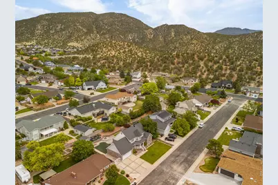 2126 N Cobblecreek Dr, Cedar City, UT 84721 - Photo 12