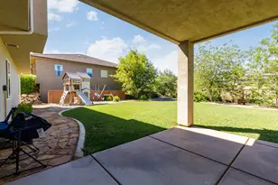 1905 W Pikes Cir, Saint George, UT 84770 - Photo 30