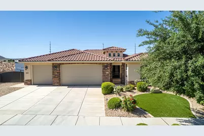 956 E Roadrunner Dr, Washington, UT 84780 - Photo 2