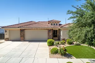 956 E Roadrunner Dr, Washington, UT 84780 - Photo 2